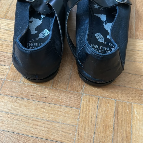 Free Lance - Picture 12 of 12